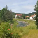 Ferienwohnung, Franziska Hampel アパート